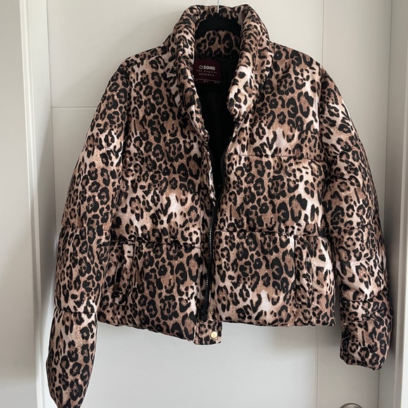 Lauren Bushnell JustFab collection leopard puffer jacket size medium, worn once! - Picture 2 of 10